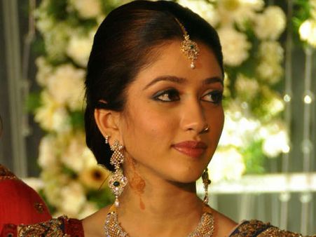 తండ్రి కాబోతున్న టాప్ హీరో.. భార్యకు సారీ చెప్పిన..