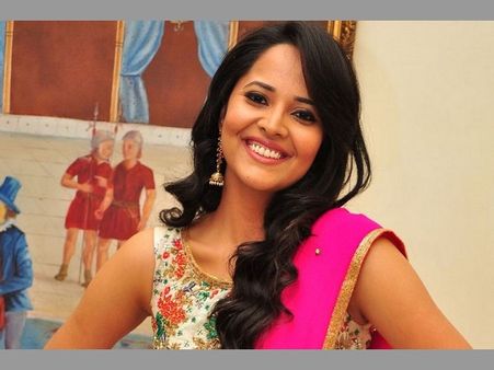 అనసూయ రేంజ్ ఇంతా..? రామ్‌చరణ్ సినిమాలో కీలకమైన ఫుల్ లెంత్ రోల్