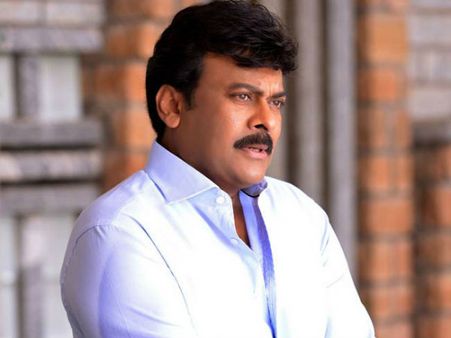 ఆ పాత్ర చేయనందుకు బాధ, ‘ఉయ్యాలవాడ’తో తీరునుంది: చిరంజీవి