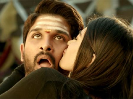 సారీ..! అల్లు‌అర్జున్ ఫ్యాన్స్.., మీకో బ్యాడ్‌న్యూస్ : డీజే విడుదల వాయిదా