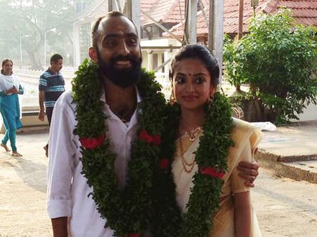 సెకండ్ షో దర్శకుడిని పెళ్లాడిన హీరోయిన్ (ఫోటోస్)