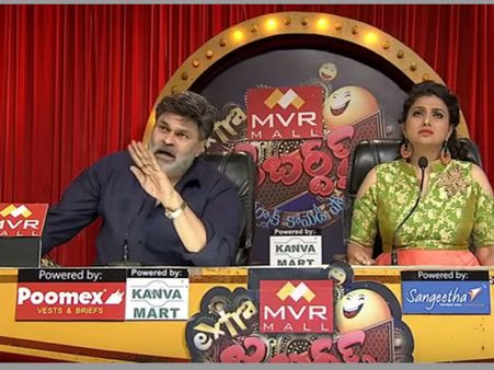 మెగా ఫ్యామిలీ నీది ఇంత దిగజారాలా? నాగబాబు పై మెగా ఫ్యాన్స్ విమర్శలు