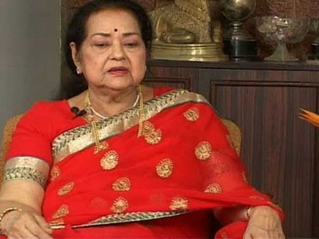 ప్రముఖ నటికి క్యాన్సర్.. తీవ్ర అనారోగ్యం.. రక్తదాతలు అవసరం..