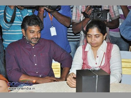 రాజమౌళి అప్పట్లో లూజు....నేనే మార్చాను, రమా ఇంకా ఏం చెప్పారంటే!