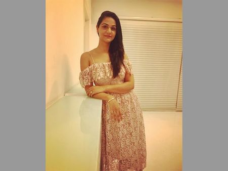 హీరో అల్లు అర్జున్ భార్య.... బ్యూటిఫుల్ లుక్ (ఫోటోస్)