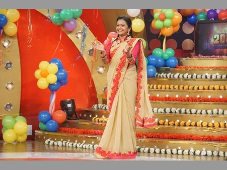 యాంకర్ ఎలా ఉండాలో తెలుసుకో....! సుమ పై రెచ్చిపోయిన పార్టిసిపెంట్