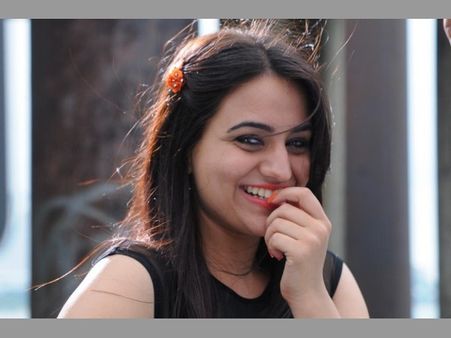 అక్ష ఆశలన్నీ రాధ పైనే : బాహుబలి తో యుద్దం గెలుస్తుందనే ఆశ అట