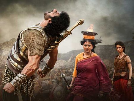 మనం నీచం అన్న ఆలోచన మార్చేశారు: బాహుబలి రాజమౌళికి టెక్కీ ఓపెన్ లెటర్!