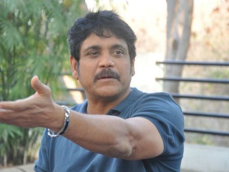 నాగార్జునను అరెస్ట్ చేయాల్సిందే: మన్మథుడి పై మరో కొత్త కేసు