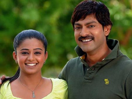 ప్రియమణి నా లవర్.. రమ్యకృష్ణ డార్లింగ్, శృతి నా సిస్టర్.. జగ్గుబాయ్