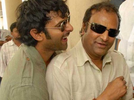 ప్రభాస్ బావ... నా కోరిక తీరుస్తావా? మోహన్ బాబు ట్వీట్లు