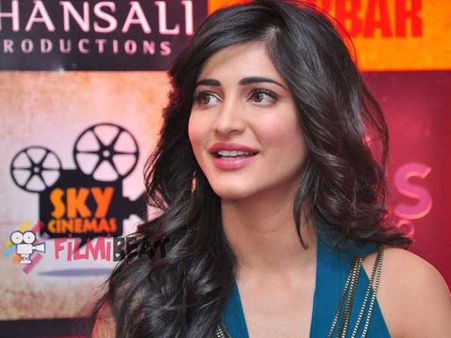 నా కెరీర్ అడ్డం పడటం వల్లే బాయ్ ఫ్రెండ్స్ ని వదిలేసా... శృతీహసన్