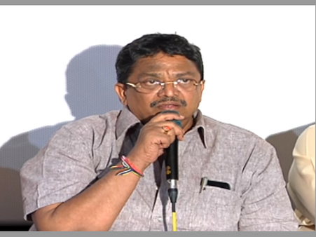 దాసరి సభ వివాదం: విభేదాలు కాదు, చిరు, బాలయ్య లేనందుకే