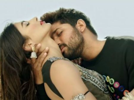 ‘డీజే’ పై బ్రాహ్మణుల మండిపాటు : ఈ పాట తో సభ్య సమాజానికి ఏం మెసేజ్ ఇద్దామని??