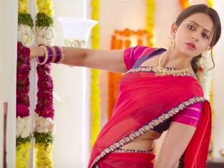 పవన్ కళ్యాణ్ కోసం రకుల్ ప్రీత్ ఆరాటం.. ఎందుకంటే..