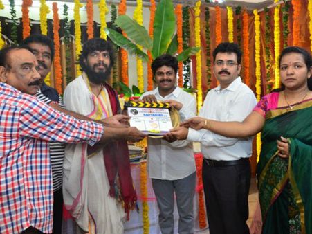 సప్తగిరి హీరోగా.... 