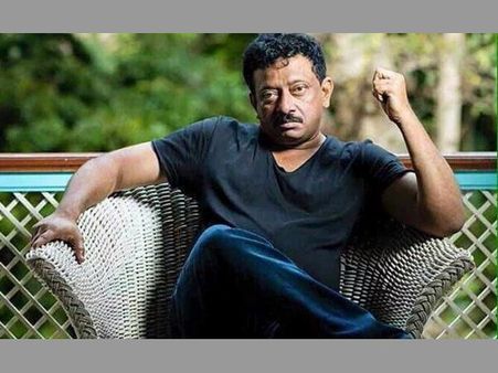 సన్నీ పేరు చెప్తూ సానియా నీ వివాదం లోకి లాగాడు, అండర్వేర్ ఫొటో పొస్ట్ చేసిన వర్మ