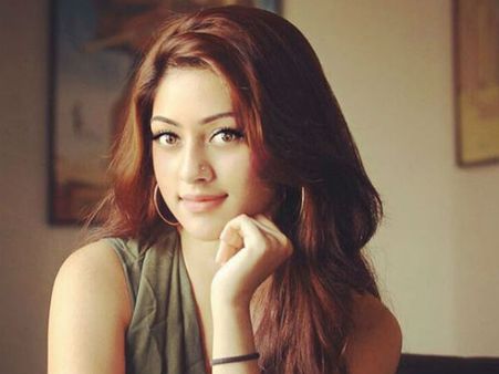 నాతో జేబులు కొట్టించారు, నేర్పించారు కూడా: సినిమా కోసం హీరోయిన్ కి ఎన్ని తిప్పలో