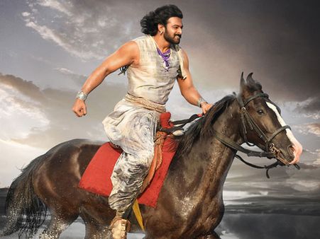 బాహుబలి 2 సంబరాలు... ఎందుకో తెలుసా?