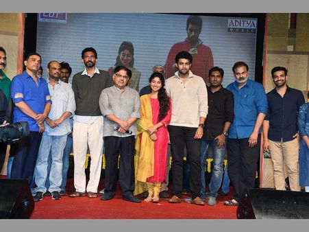 ‘ఫిదా’ మూవీ సక్సెస్ సంబురాలు (ఫోటోస్)