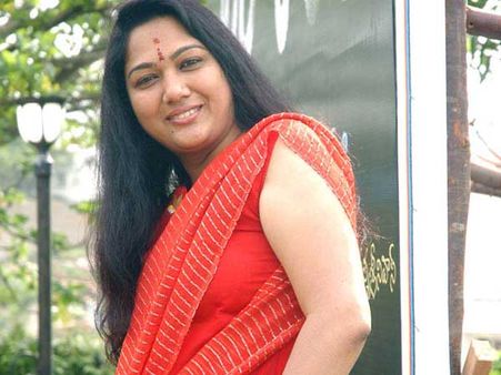 ‘వదిలి పెట్టను... కొడుకులకు తడిసిపోవాలి’... నటి హేమ ఆగ్రహం ఎవరిపై?