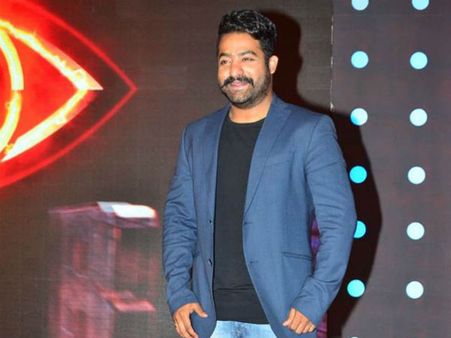 తెలుగు ‘బిగ్ బాస్’ మనోభావాలు దెబ్బతీస్తున్నాడు: బ్రాహ్మణ సంఘాలు