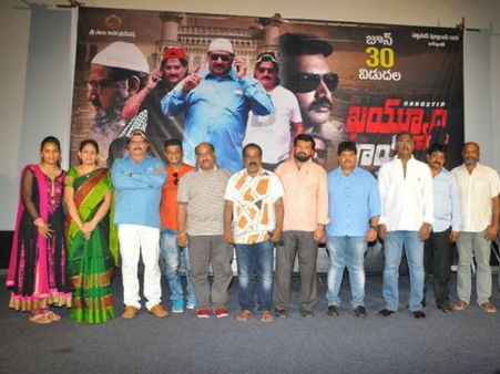 తెలుగు హీరో, డైరెక్టర్ కిడ్నాప్...రూ. 10 కోట్ల డిమాండ్!