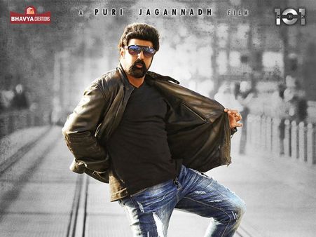 పైసా వసూల్ రిలీజ్ అనుకొన్న డేట్‌కు కష్టమే.. మరో సినిమాపై బాలయ్య దృష్టి