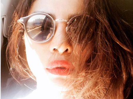 ప్లాస్టిక్ ముక్కు ప్లాస్టిక్ పెదాలు: పాపం ట్రోలింగ్ దారుణం గా ఉంది