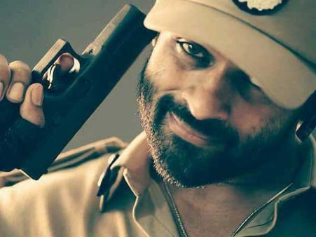 కృష్ణవంశీతో పనిచేస్తున్నా అంటే.. చిరంజీవి చాలా చెప్పారు..