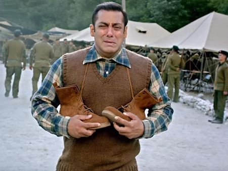 బాహుబలిని కొట్టేస్తాం అంటే నమ్మేసి: డిస్ట్రిబ్యూటర్లు నిండా మునిగారు, ట్యూబ్ లైట్ దారుణం