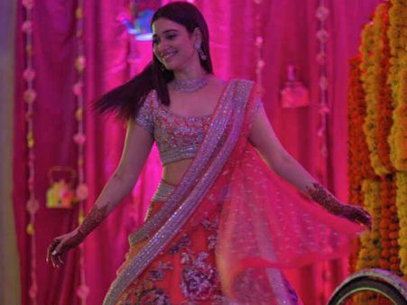 తమన్నా ఇంట్లో పెళ్లి సందడి.. డాన్సులతో అదరగొట్టిన అందాల తార