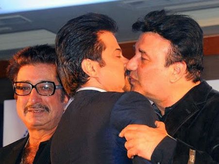 నన్ను ఫిజికల్‌గా తాకాలని చూస్తాడు, అది లిప్‌కిస్ కాదు: నోరు విప్పిన అనీల్ కపూర్