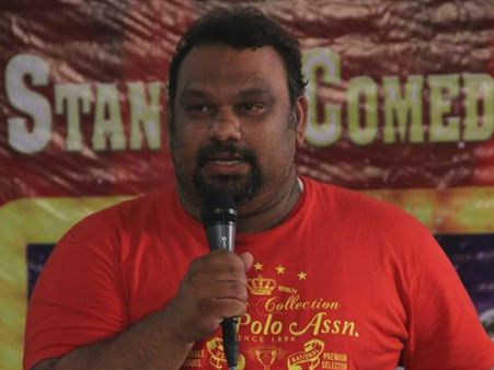 కత్తి మహేష్‌కీ పెరుగుతున్న ప్రముఖుల మద్దతు: పవన్ ఫ్యాన్స్ పై నిప్పులు