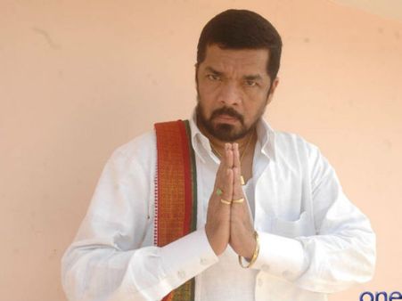 తీసి డస్ట్ బిన్ లో పారేస్తారు: పోసాని మళ్ళీ పంచ్ వేసాడు