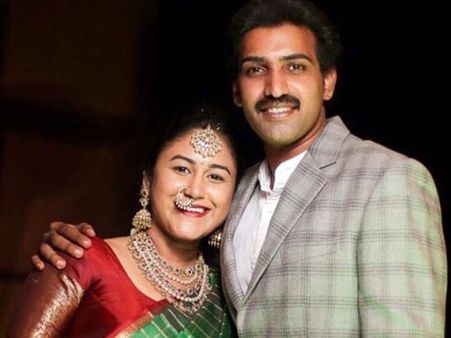 ఫ్యామిలీని ఎదురించిన నందమూరి హీరో.... ఐదేళ్లు పూర్తి, ఫోటో అదుర్స్!