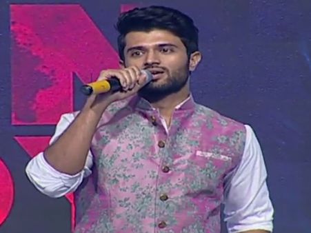 F**k ఏం మాట్లాడుతున్నావ్ రా: విజయ్ దేవరకొండ సంచలన స్పీచ్