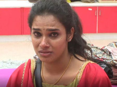 హరితేజ ఓటమికి కారణాలివేనా? తాను తవ్వుకొన్న గోతిలోనే పడ్డిందా!