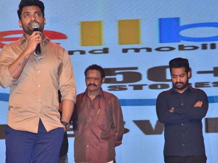 ప్రణతి భయపడింది, తారక్ తప్ప ఎవరూ చేయలేరు: కళ్యాణ్ రామ్