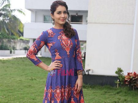 మా ఇద్దరి అందమైన ప్రేమకథ ... ఆయన ఎనర్జీ చూసి ఆగలేకపోయా..రాశీఖన్నా