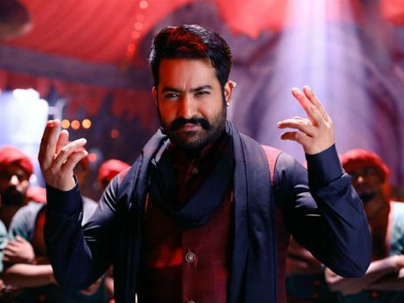 150 కోట్ల క్లబ్‌లో జై లవకుశ.. ఎన్టీఆర్ దుమ్ము దులిపినా.. నష్టాల్లోనే బయ్యర్లు