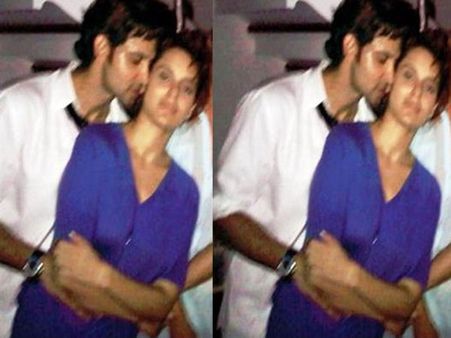 తను నాకు లైంగికంగా రెచ్చగొట్టే మెయిల్స్‌ పంపింది: హృతిక్‌రోషన్‌