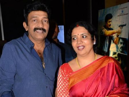 ఇంతవరకు పడని కష్టాలన్నీ పడ్డాను,వంగితే నిల్చోలేని పరిస్థితి: హీరో రాజశేఖర్‌