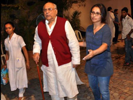 హీరోయిన్ రాణి ముఖర్జీ ఇంట్లో విషాదం