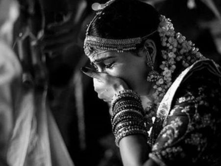 పెళ్లి వేడుకలో సమంత కంటతడి.. ఏం జరిగిందంటే..