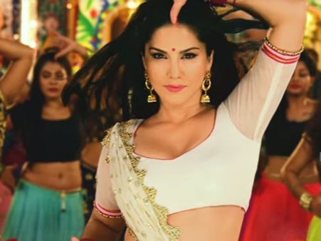 సన్నీ లియోన్ హైదరాబాద్ వచ్చేస్తోంది: వీడియో మెసేజ్ పెట్టిమరీ కంఫార్మ్ చేసింది