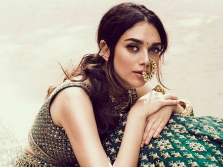 సుధీర్‌బాబు, ఇంద్ర‌గంటి చిత్రంలో అదితీరావు