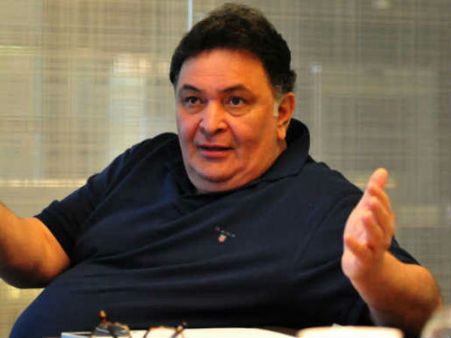 ఆక్రమిత కాశ్మీర్ పాకిస్థాన్‌దే: బాలీవుడ్ సీనియర్ హీరో సంచలన వ్యాఖ్యలు