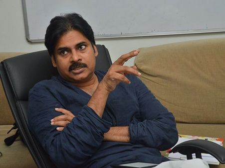 జనసేనాని మెడలో మరో పురస్కారం: ఐఈబీఎఫ్‌ ఎక్స్‌లెన్స్‌ అవార్డుకు పవన్ ఎంపిక