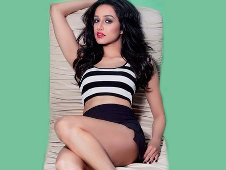 మళ్లీ అఫైర్‌లో శ్రద్ధాకపూర్‌.. ఆ హీరోకు ఫైనల్ ఛాన్స్.. ఈసారి తాడోపేడో!